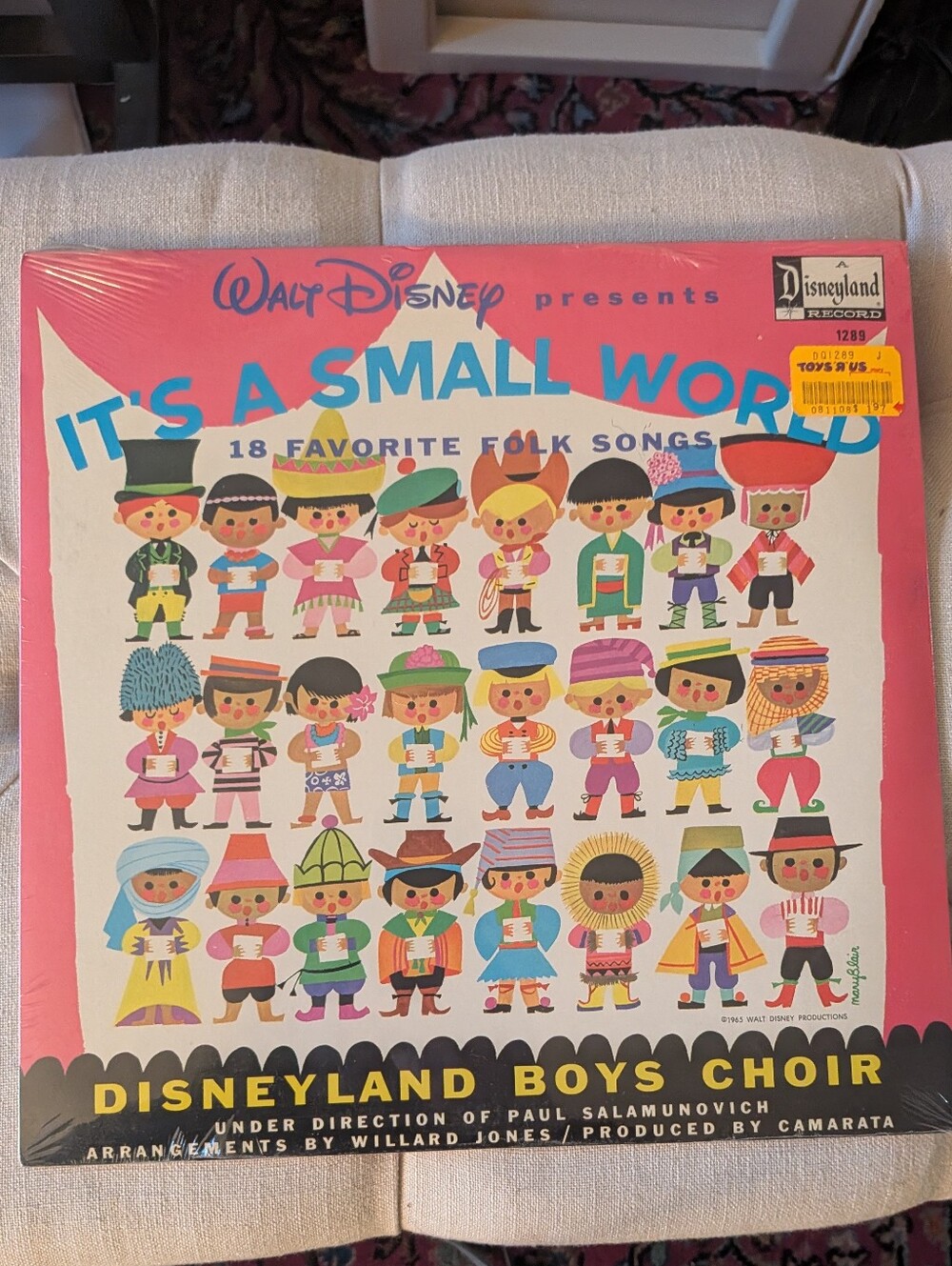 Disneyland Boys Choir ‎– Walt Disney Presents It's A Small World Vinyl LP 1965